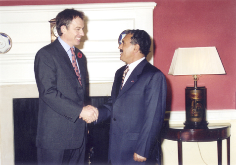 لندن: يلتقي رئيس الوزراء البريطاني توني بلير ، 11-11-1997