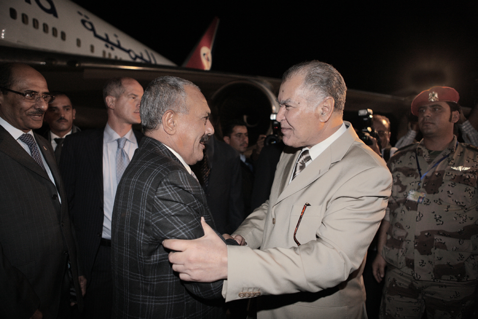 سرت: فخامة الرئيس يصل الجماهيرية العربية الليبية الاشتراكية العظمى