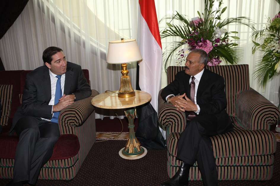 فخامة الرئيس يلتقي رئيس الوزراء الأردني