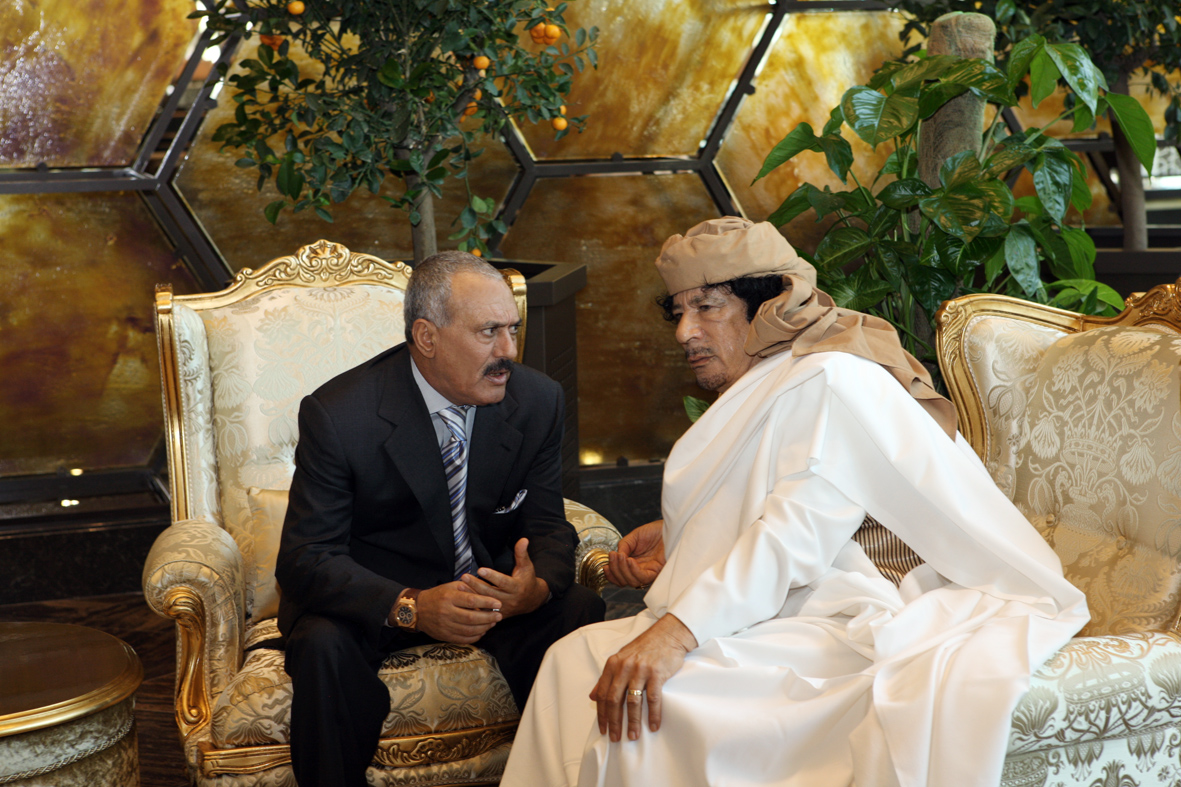 طرابلس: يلتقي الزعيم الليبي العقيد معمر القذافي، 28-06-2010