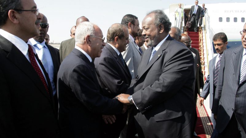 عدن: زيارة الرئيس الجيبوتي، اسماعيل عمر جيله، 21-11-2010