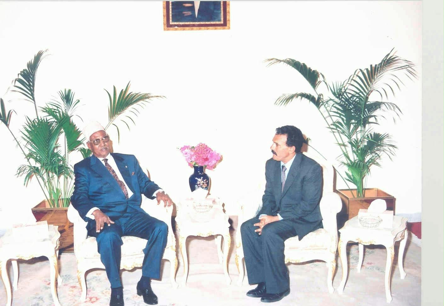 زيارة الحاج حسن جوليد الرئيس الجيبوتي 08-07-1991م