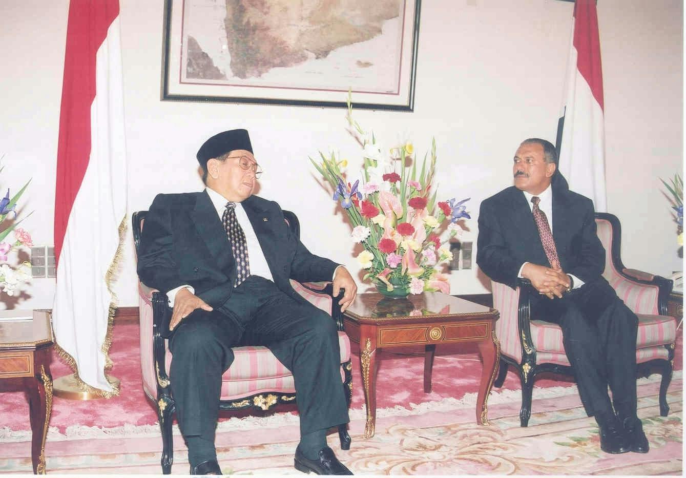 زيارة عبدالرحمن وحيد رئيس جمهورية إندونيسيا 22-02-2001م